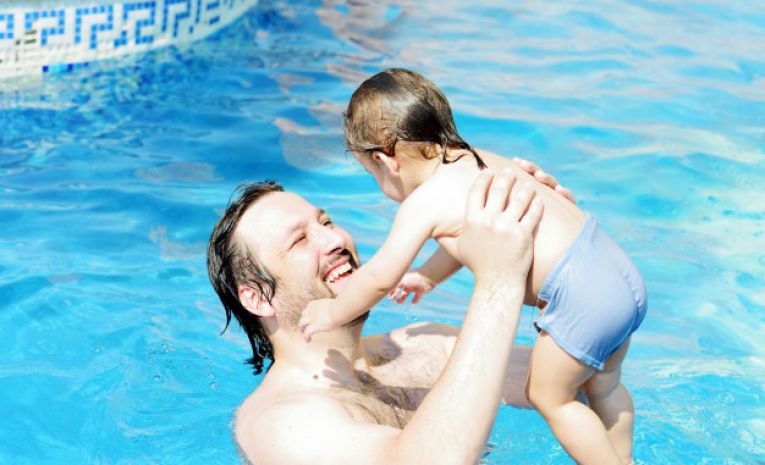 Bébés piscine (6 mois-2 ans) Annuel (14h20)